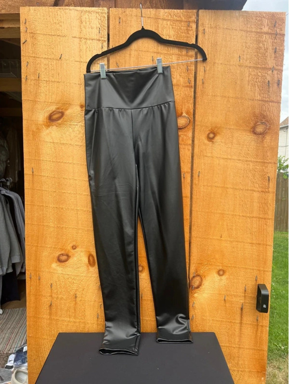 Faux womens leather leggings